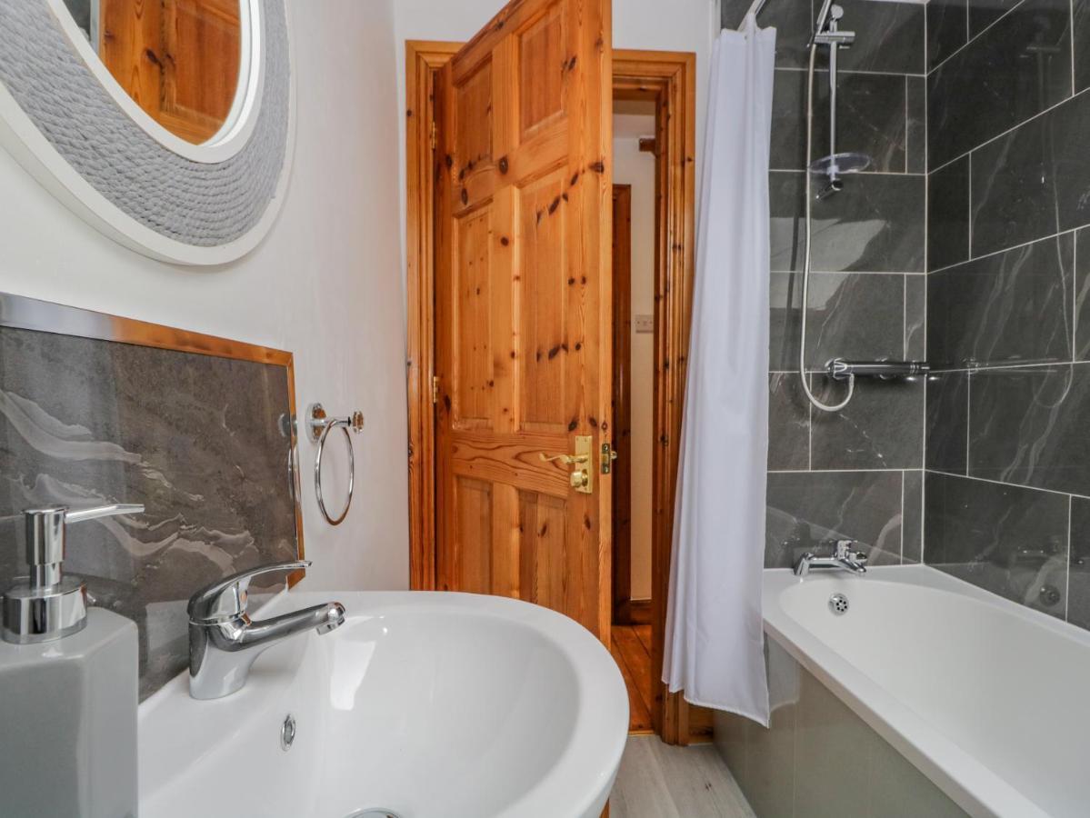Harbour Retreat Villa Millom Ngoại thất bức ảnh